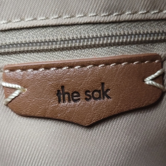 The Sak Coral Hobo Bag - Picture 4 of 12